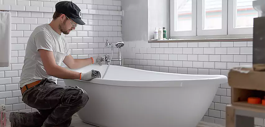 Bathtub Faucet Replacement in Glen Cove